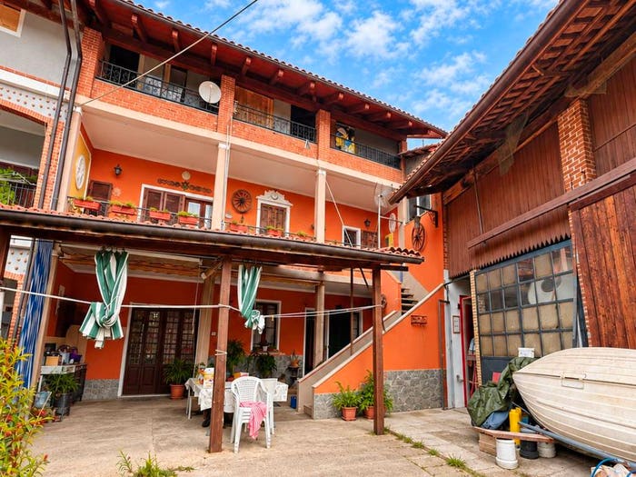 Casa con 5 locali in vendita in Cascina Oberti, Agliè