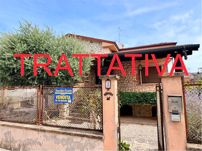 Casa con 6 locali in vendita in Centro, Mozzecane