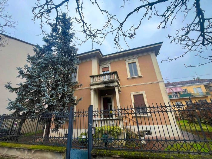 Appartamento quadrilocale in vendita in Via Felice Cavallotti, Revellino Campo Marte, Lodi