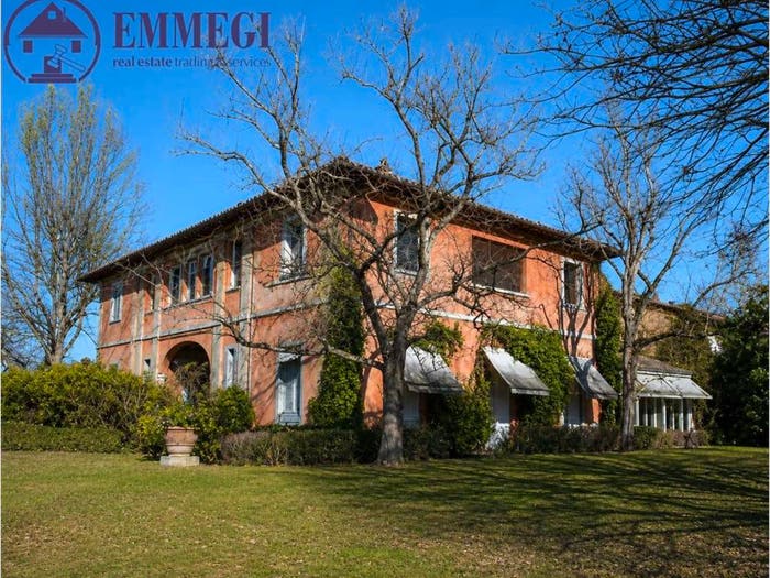Casa con 6 locali in vendita in Via Dei Medici, Fucecchio