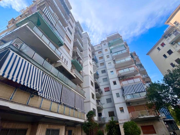 Appartamento bilocale in vendita in II Traversa Carlo de Marco, San Carlo All'Arena, Napoli