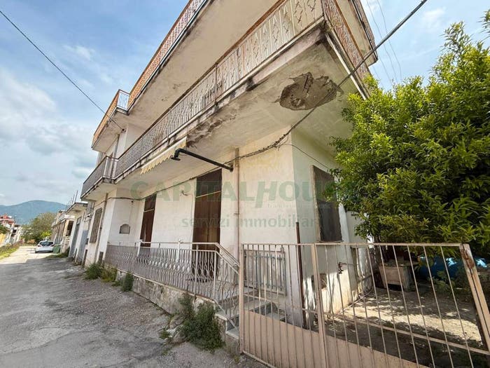 Casa con 6 locali in vendita in Via Mulimento, Cicciano