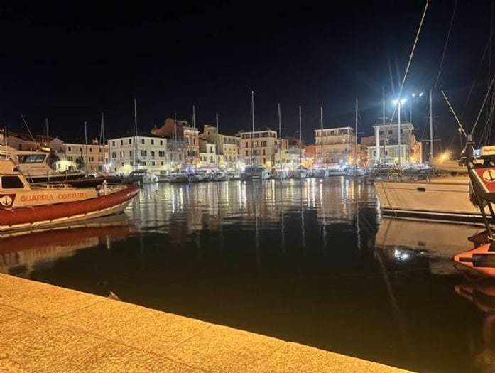Appartamento quadrilocale in vendita in VIA AMENDOLA, La Maddalena
