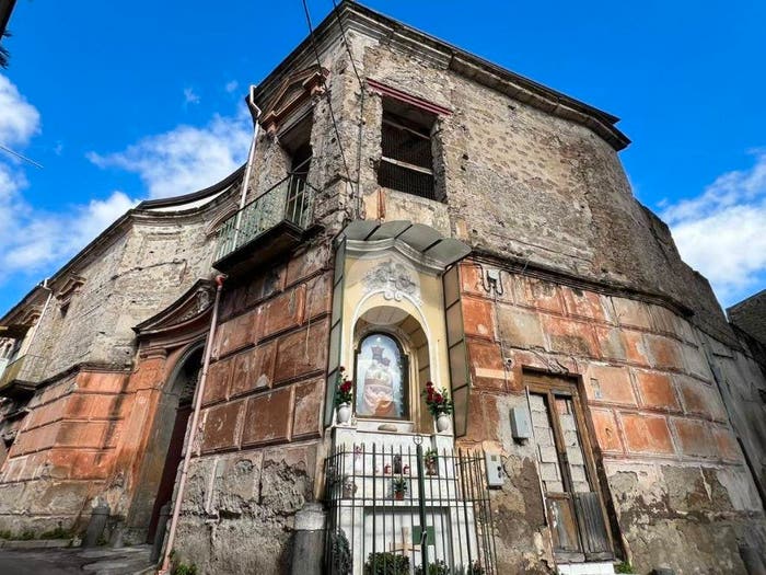 Casa con 6 locali in vendita in Via Riscatto, Frattamaggiore