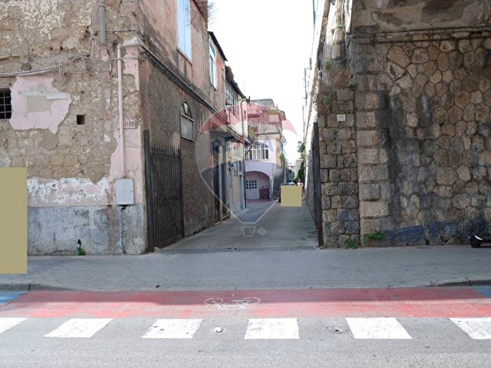 Casa con 6 locali in vendita in Via Verdi, Ferrarecce Università, Caserta