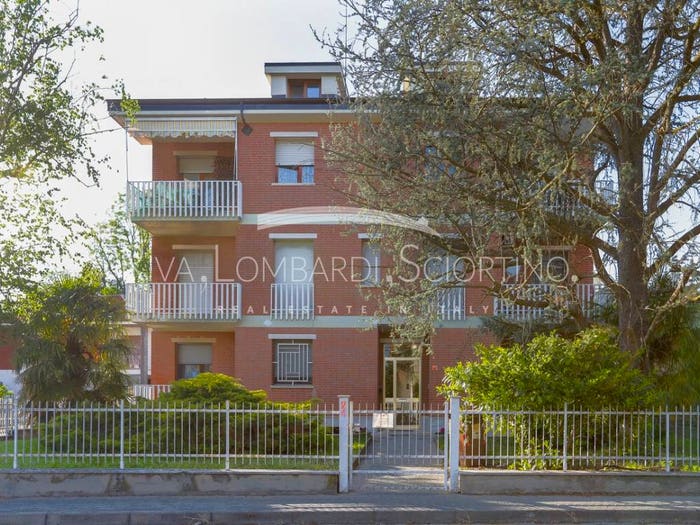 Appartamento trilocale in vendita in Via Don Domenico Givogre, Centro, Villafranca d'Asti