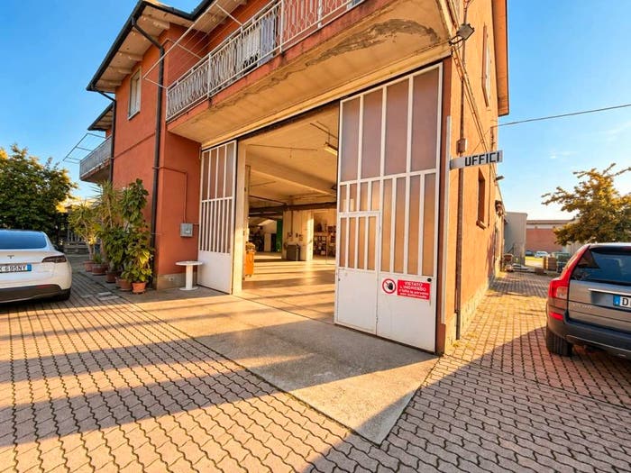 Casa con 6 locali in vendita in Progresso, Castel Maggiore