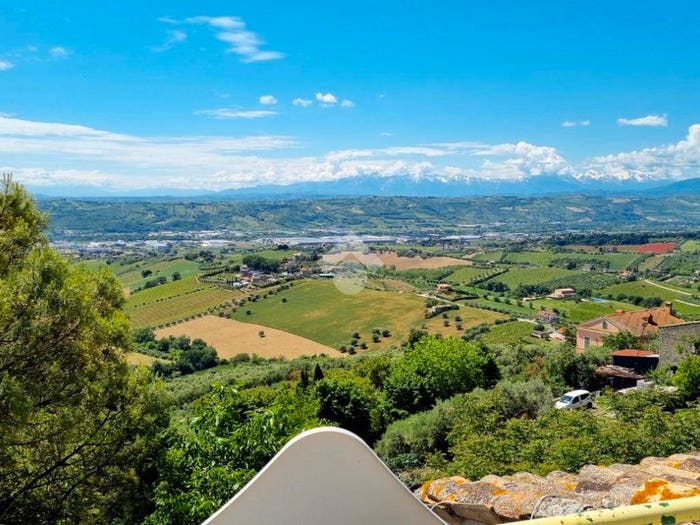 Appartamento con 5 locali in vendita in Via borgo da mare, Centro, Monteprandone