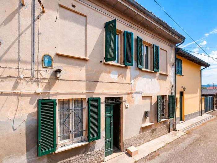 Casa quadrilocale in vendita in Colombaia dei Ratti, Broni