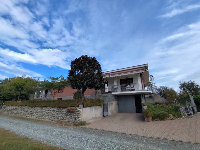 Casa quadrilocale in vendita in Strada della Baschiera, Venaria Reale