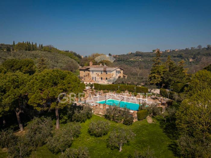 Casa con 6 locali in vendita in Via Santa Tecla, Palazzo Petrignano, Assisi