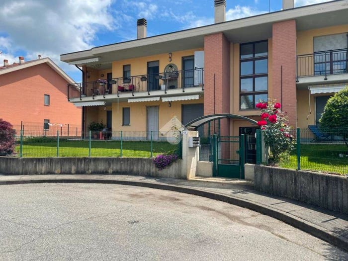 Appartamento con 5 locali in vendita in Viale europa, San Giorgio Canavese