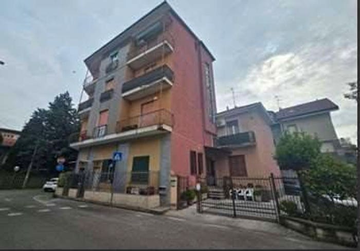 Appartamento monolocale in vendita in Via Gorizia, Centro, Limbiate