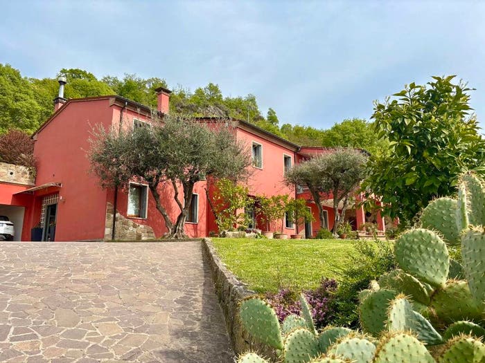 Casa con 6 locali in vendita in Via Ca' Mariani, Vo'