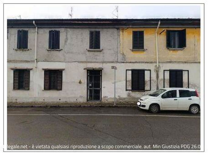 Appartamento trilocale in vendita in Via Roma, Pregnana Milanese
