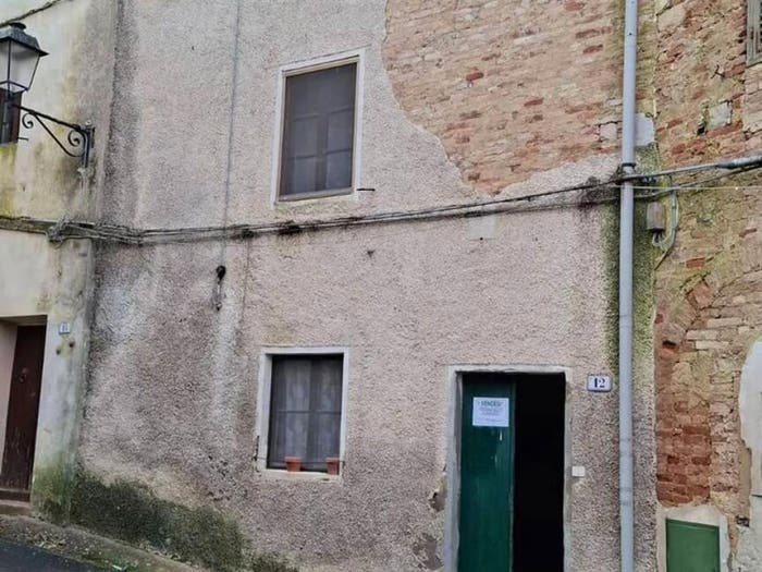 Casa con 6 locali in vendita in Via Bruno Buozzi, Tremoleto, Crespina e Lorenzana