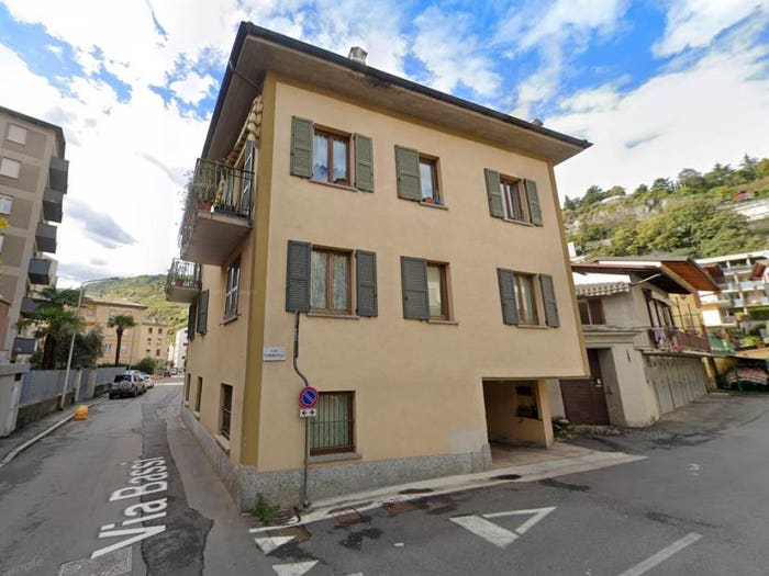 Appartamento con 5 locali in vendita in Via Fumagalli, Centro, Sondrio