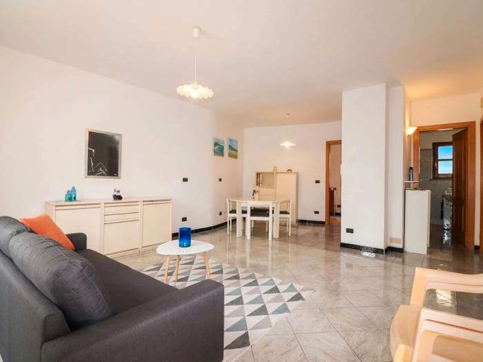 Appartamento trilocale in affitto in via Dorgali, Centro, Tortolì
