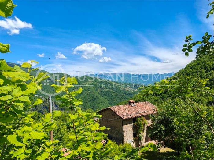 Casa con 6 locali in vendita in alpe di sant'antonio, Molazzana