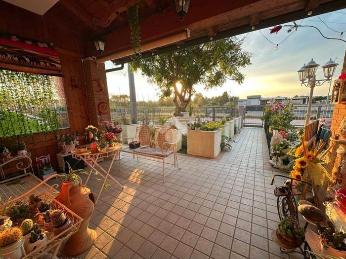 Casa quadrilocale in vendita in Via Dese, Massanzago