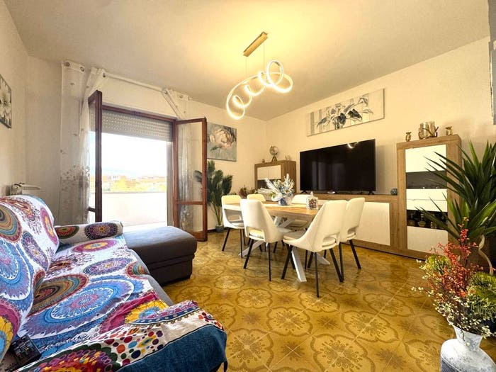 Appartamento quadrilocale in vendita in Piazza IV Novembre, Centro, Monsummano Terme