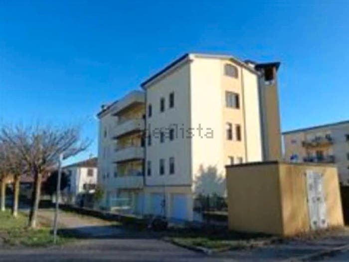 Appartamento con 5 locali in vendita in Via Albert Einstein, Centro, Monticelli d'Ongina