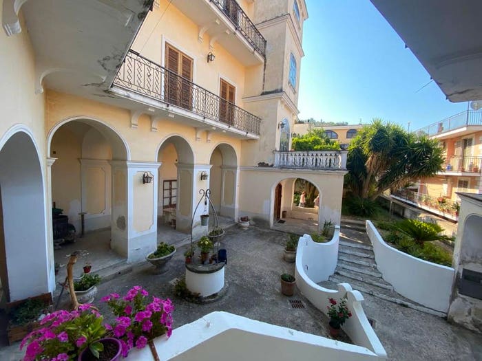 Casa in vendita in Via Antonio Adinolfi, Centro, Cava de' Tirreni