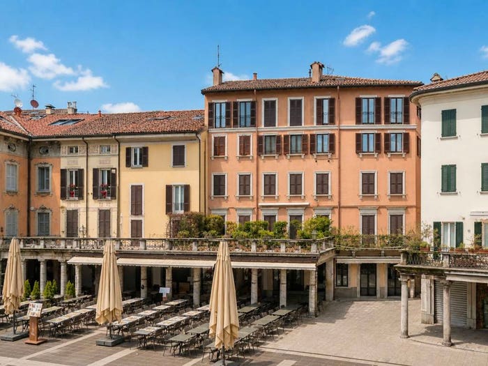 Appartamento trilocale in vendita in Via Giacomo Anghileri, Centro, Lecco