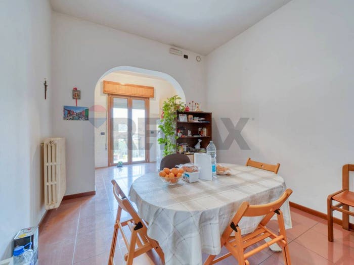 Appartamento con 6 locali in vendita in via Caponte, Saletto, Borgo Veneto