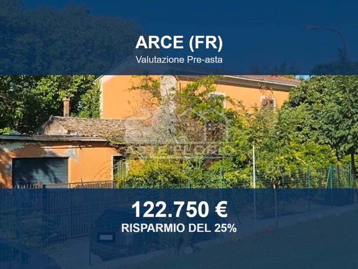 Casa con 5 locali in vendita in via Fossatone, Isoletta I, Arce