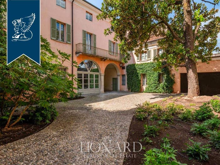 Casa con 6 locali in vendita in Castello Via Musei, Brescia