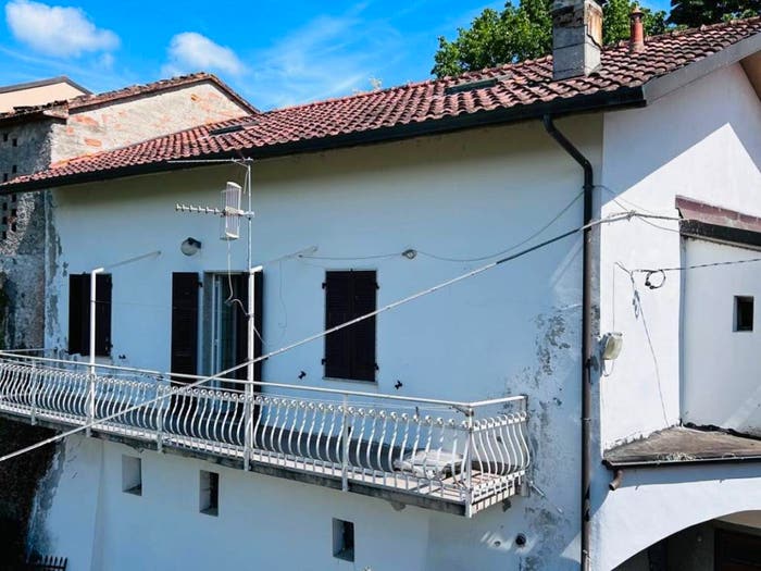 Casa con 5 locali in vendita in Aulla