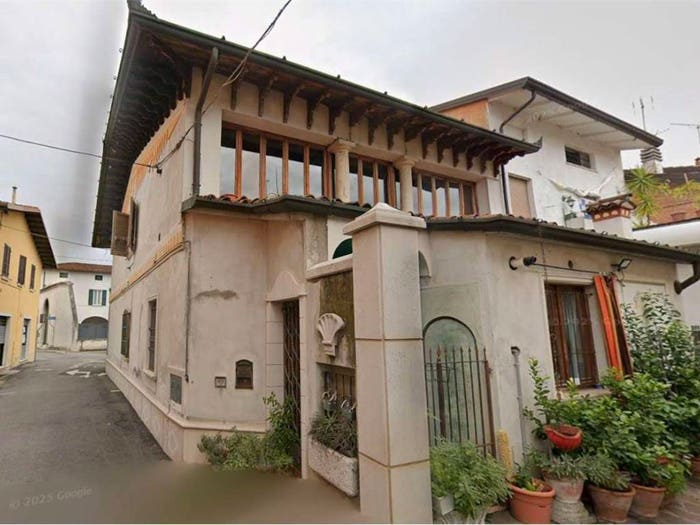 Appartamento con 6 locali in vendita in Via Verdi, Centro, Ghedi