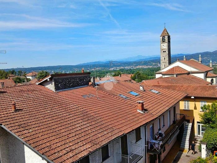 Appartamento trilocale in vendita in Piazza Patrioti, Centro, Taino