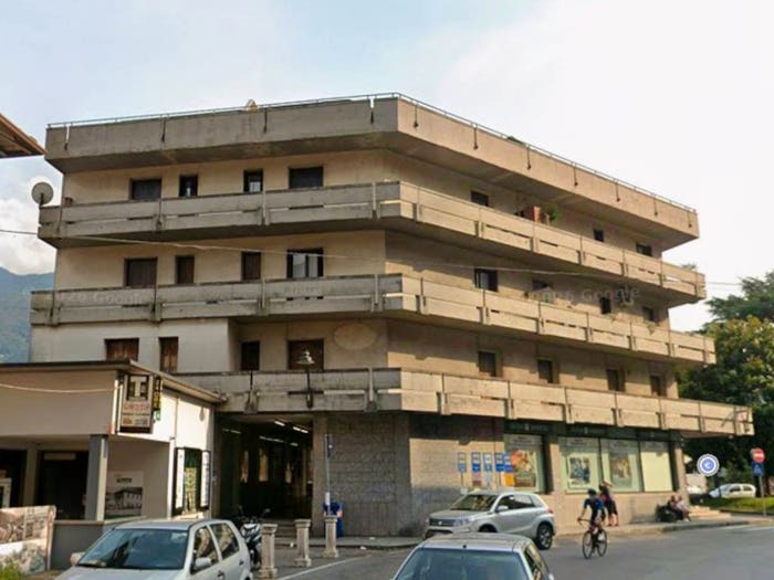 Appartamento quadrilocale in vendita in Piazza Colonnello Lorenzini, Centro, Darfo Boario Terme