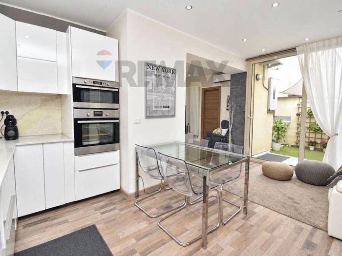Casa con 6 locali in vendita in Via Giovanni Prati, Picanello, Catania