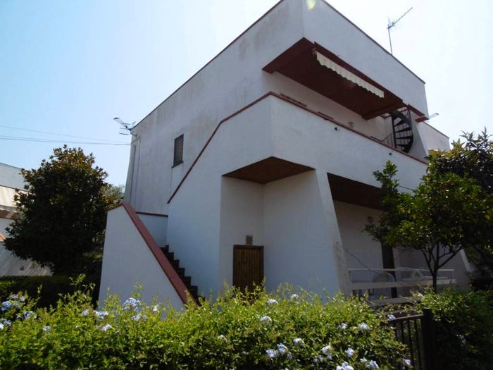 Appartamento trilocale in vendita in Via del Giglio, Montalto Marina, Montalto di Castro