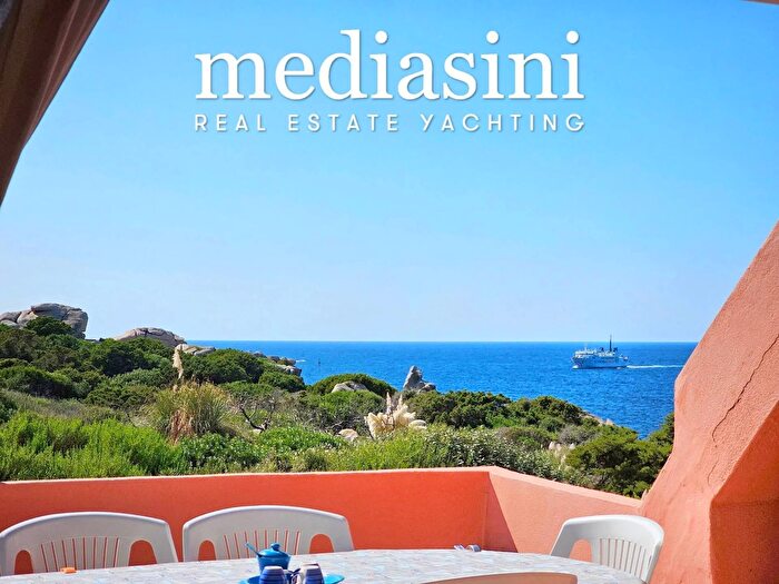 Casa quadrilocale in vendita in Località Porto Quadro, Santa Teresa Gallura