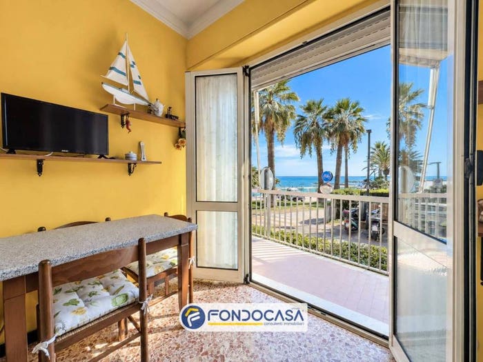 Appartamento trilocale in vendita in Vico delle Vignette, Marina Di Andora, Andora
