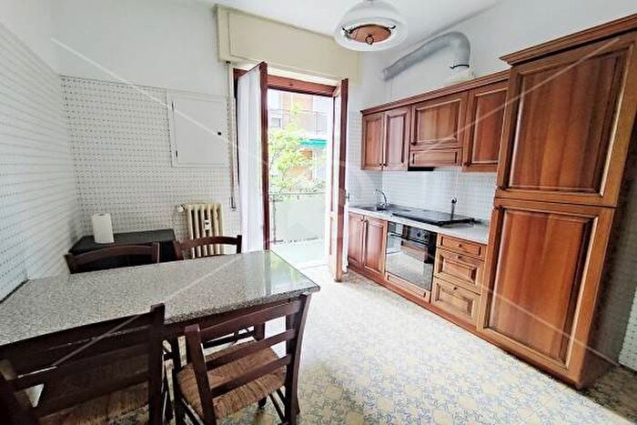 Appartamento bilocale in vendita in Via Aurelia, Centro, Loano