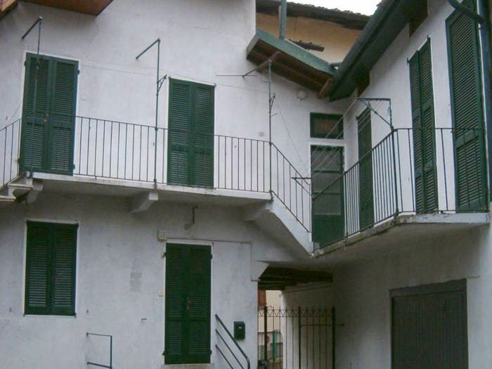 Casa quadrilocale in vendita in Via Gioacchino Rossini, Maggianico Bione, Lecco
