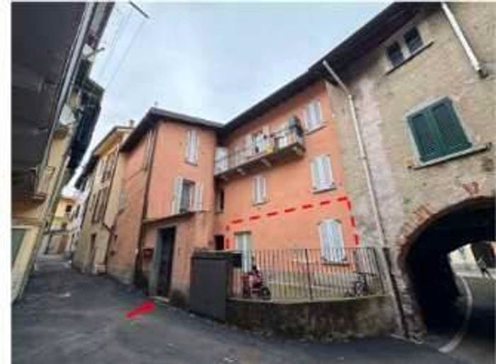 Appartamento bilocale in vendita in Via del Portico, Valmadrera
