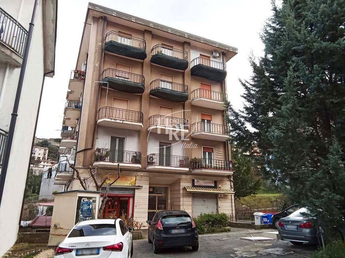Appartamento trilocale in vendita in Via Basso la Motta, Centro, Mendicino
