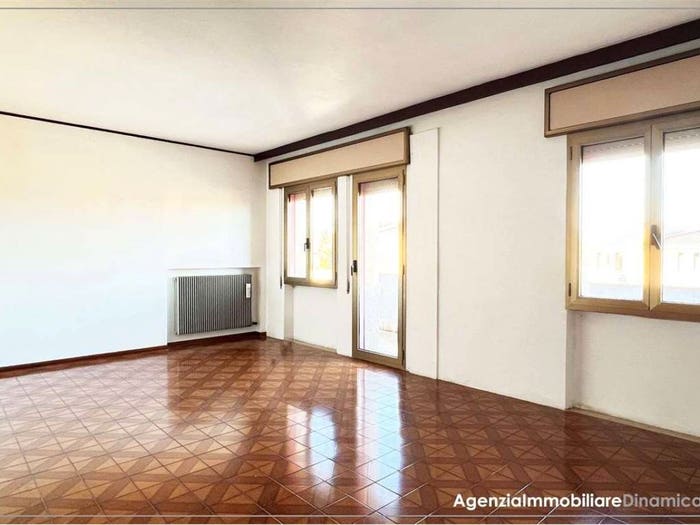 Casa con 6 locali in vendita in Via Verri, Centro, Mareno di Piave