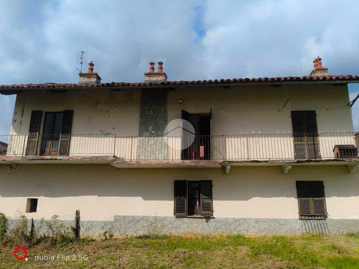 Casa con 6 locali in vendita in Località Biancetta, Centro, Cuorgnè