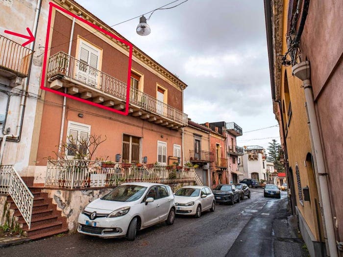 Casa con 5 locali in vendita in Via Arc Slvatore Leonardi, San Giovanni, Giarre