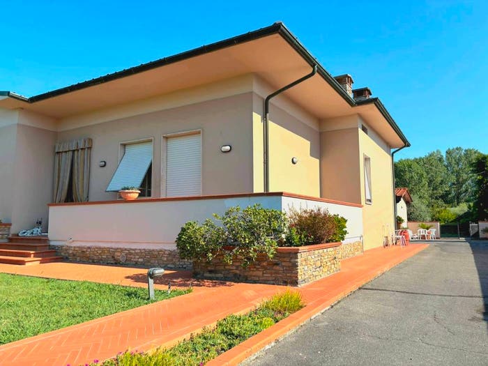 Casa con 6 locali in vendita in Via dei Ramacciotti, Lammari Lunata, Capannori