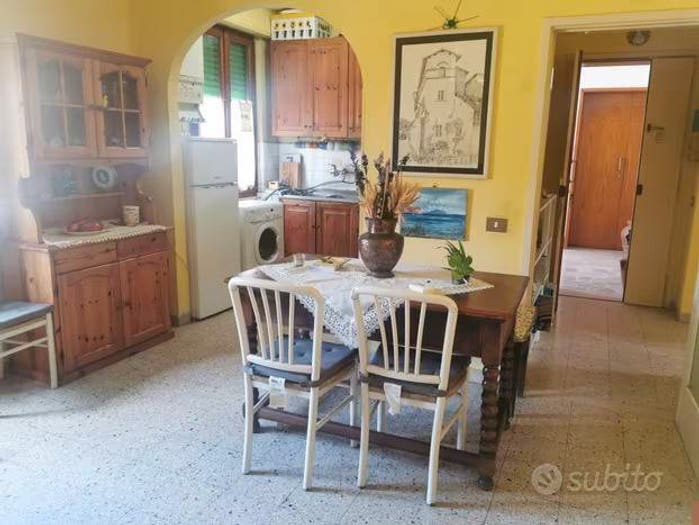 Appartamento quadrilocale in vendita in PZa Dante Borgo San Lorenzo Fi Italia, Centro, Borgo San Lorenzo
