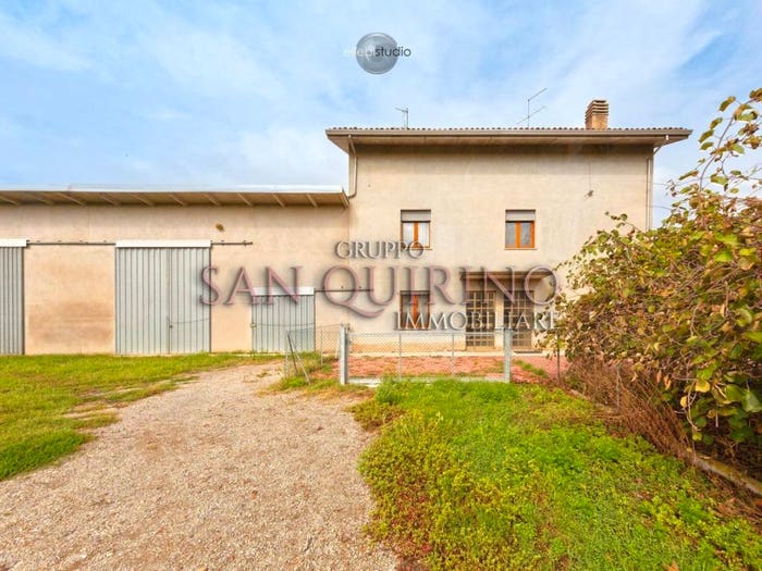 Casa con 6 locali in vendita in Via Picenardi, Campagnola Emilia