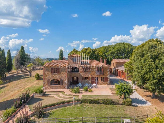 Casa con 6 locali in vendita in Piazza Grande, Centro, Montepulciano